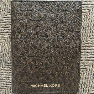 Michael Kors wallet